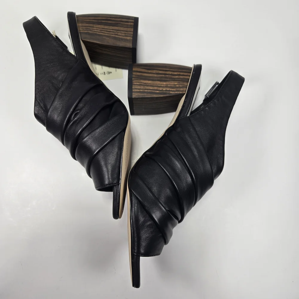 Sanctuary Regal Black Leather Slingback Woodgrain 3 1/2